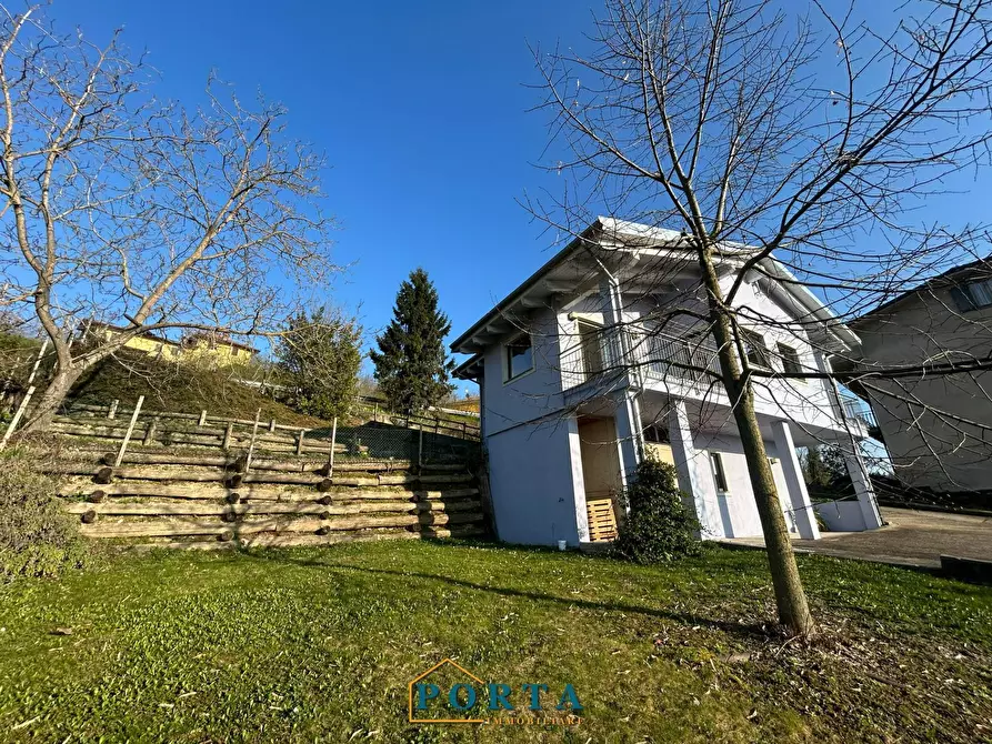 Immagine 36 di Villa in vendita  in Cascina Roreto 6 a Barolo