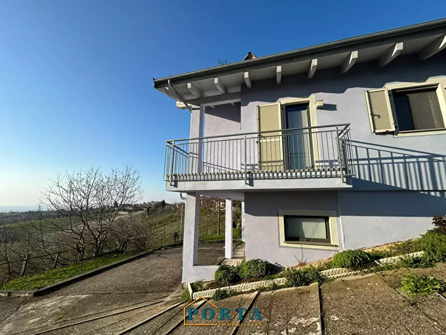 Immagine 39 di Villa in vendita  in Cascina Roreto 6 a Barolo