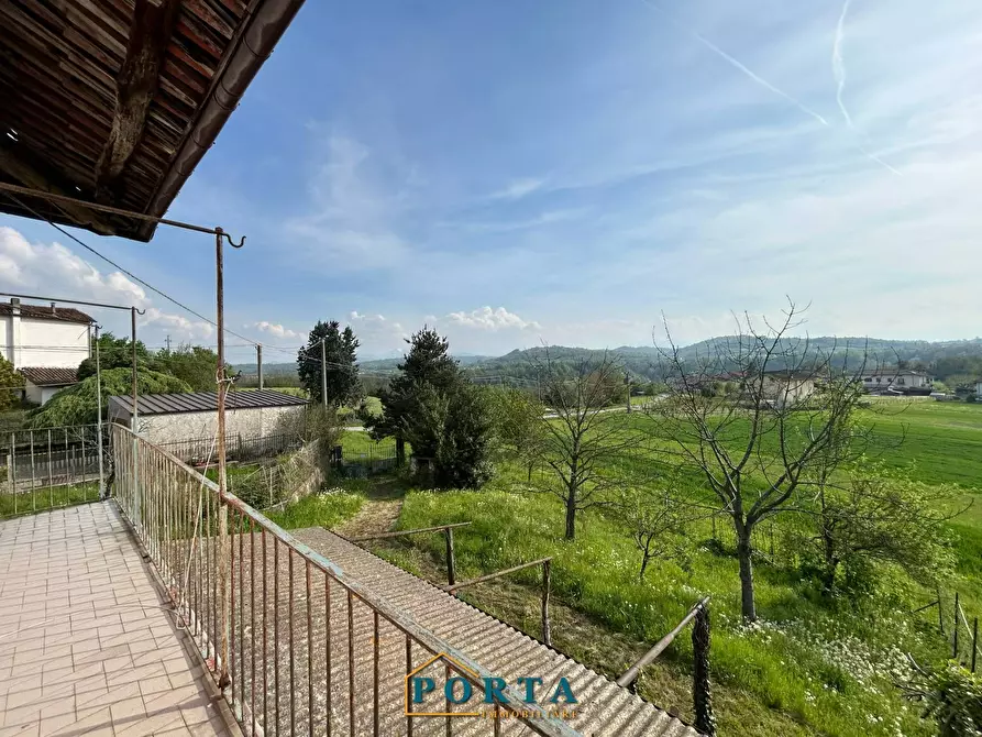 Immagine 2 di Rustico / casale in vendita  in Località Peironi 20 a Barolo