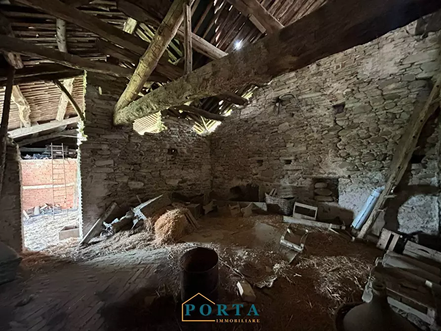 Immagine 16 di Rustico / casale in vendita  in Località Peironi 20 a Barolo