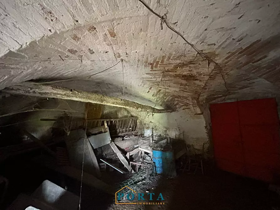 Immagine 18 di Rustico / casale in vendita  in Località Peironi 20 a Barolo