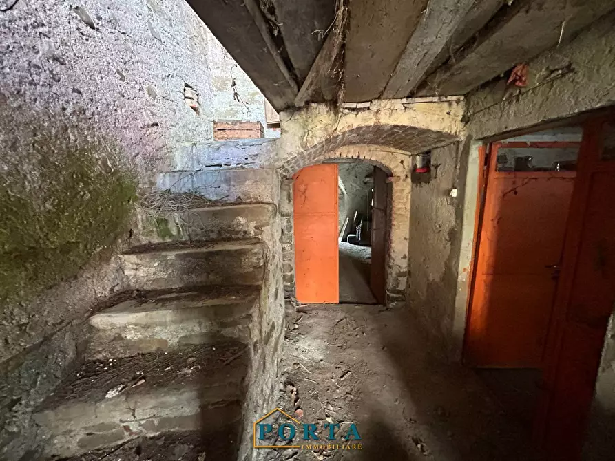 Immagine 19 di Rustico / casale in vendita  in Località Peironi 20 a Barolo