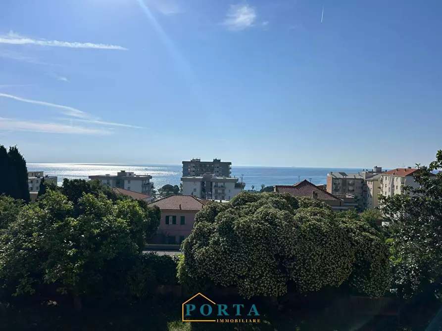 Immagine 29 di Appartamento in vendita  in Via Bellavista 47 a Savona