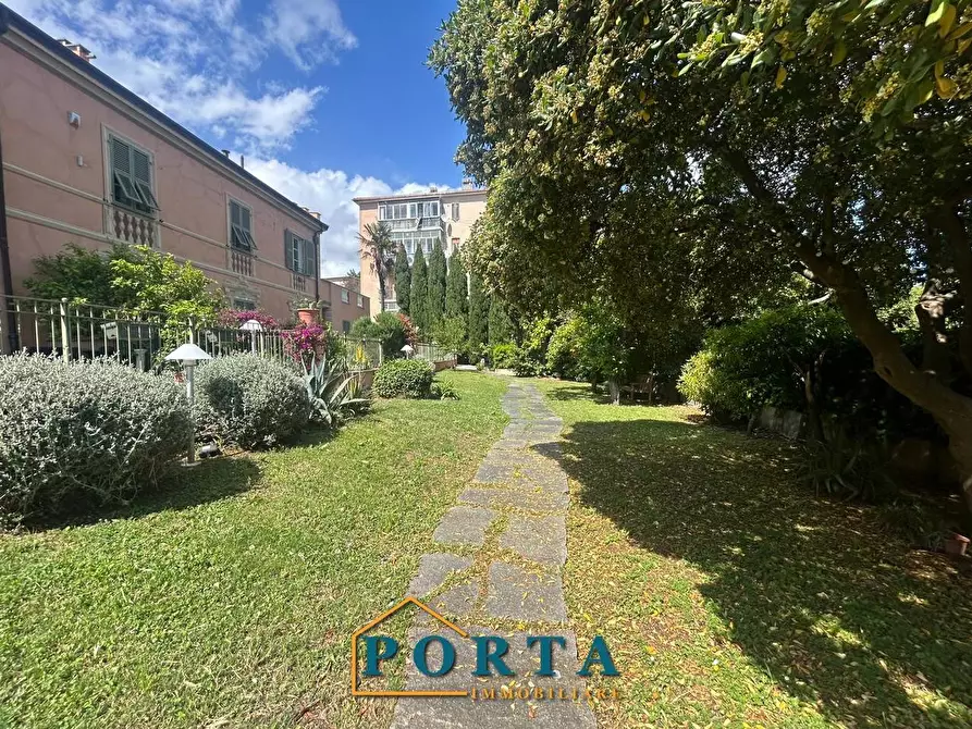 Immagine 43 di Appartamento in vendita  in Via Bellavista 47 a Savona