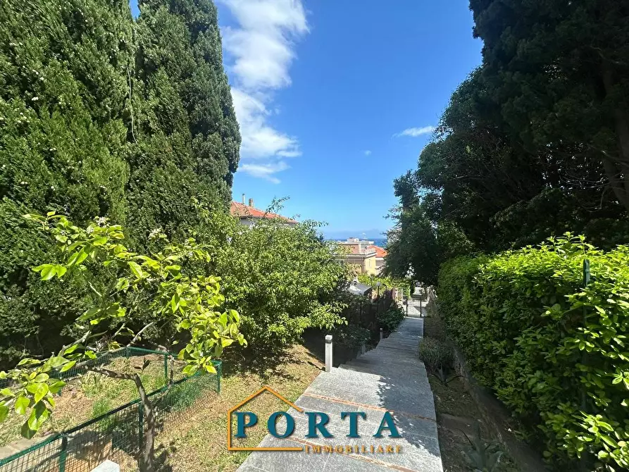 Immagine 45 di Appartamento in vendita  in Via Bellavista 47 a Savona