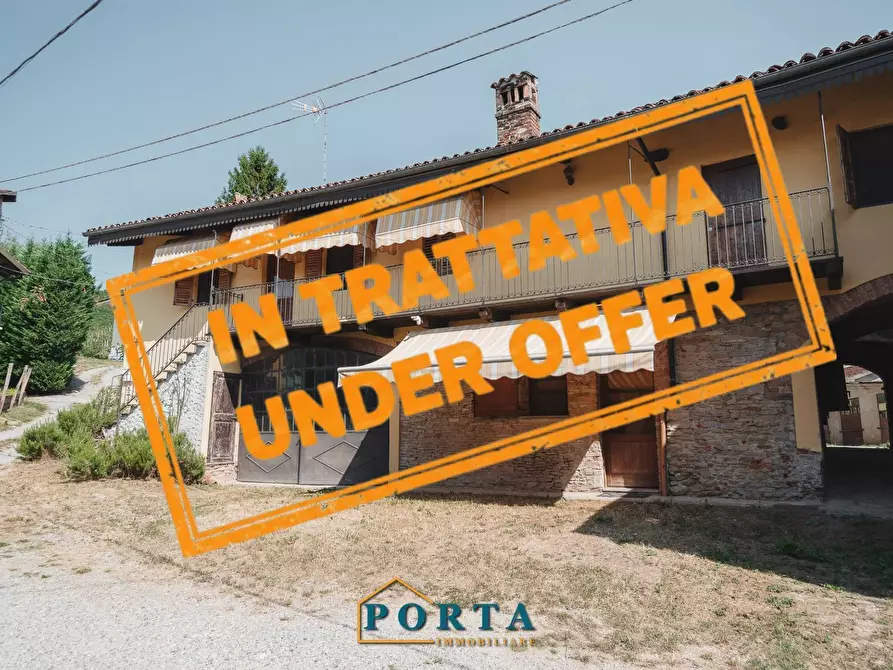 Immagine 1 di Casa indipendente in vendita  in Frazione Masanti 12 ter a Barolo