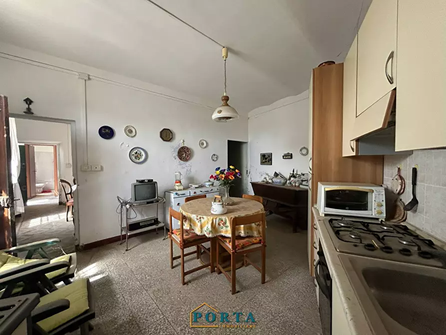 Immagine 6 di Casa indipendente in vendita  a Carrù