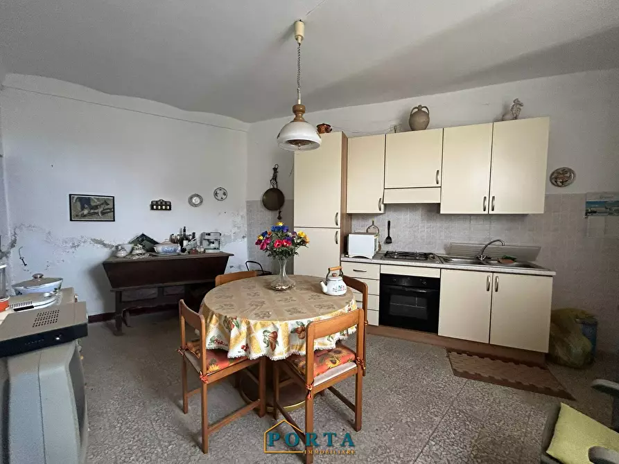 Immagine 8 di Casa indipendente in vendita  a Carrù
