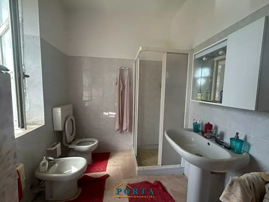 Immagine 10 di Casa indipendente in vendita  a Carrù