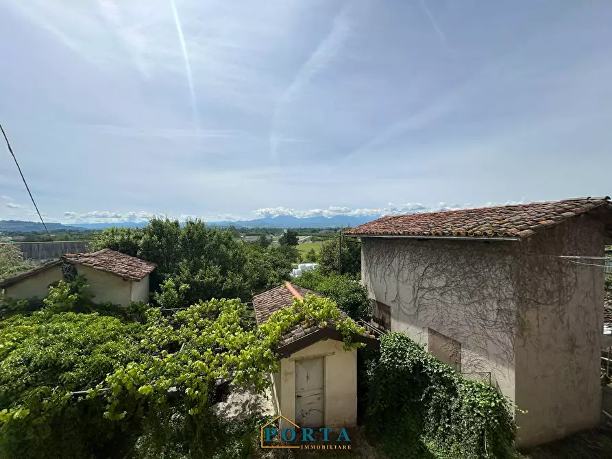 Immagine 18 di Casa indipendente in vendita  a Carrù