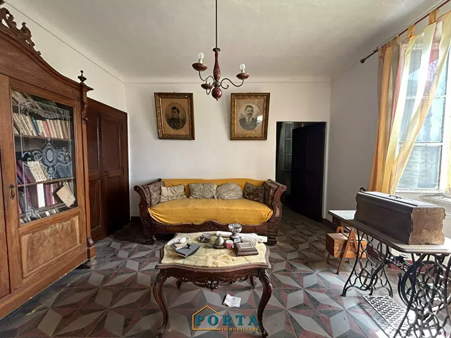 Immagine 21 di Casa indipendente in vendita  a Carrù