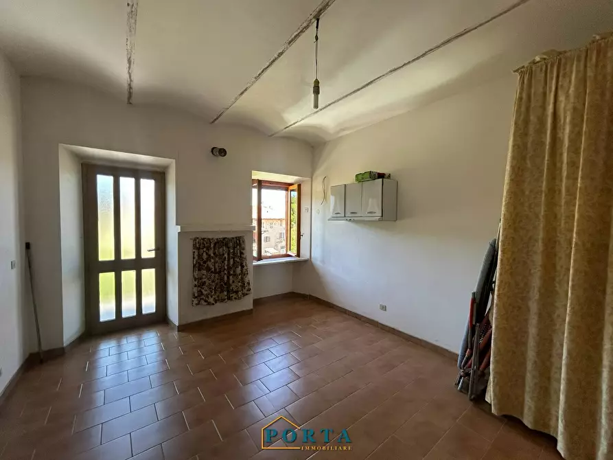 Immagine 21 di Casa indipendente in vendita  in Borgata Prà del Pozzo 8 a Barolo