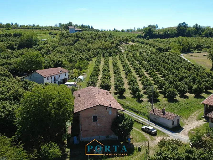 Immagine 4 di Casa indipendente in vendita  in Borgata Prà del Pozzo 8 a Barolo