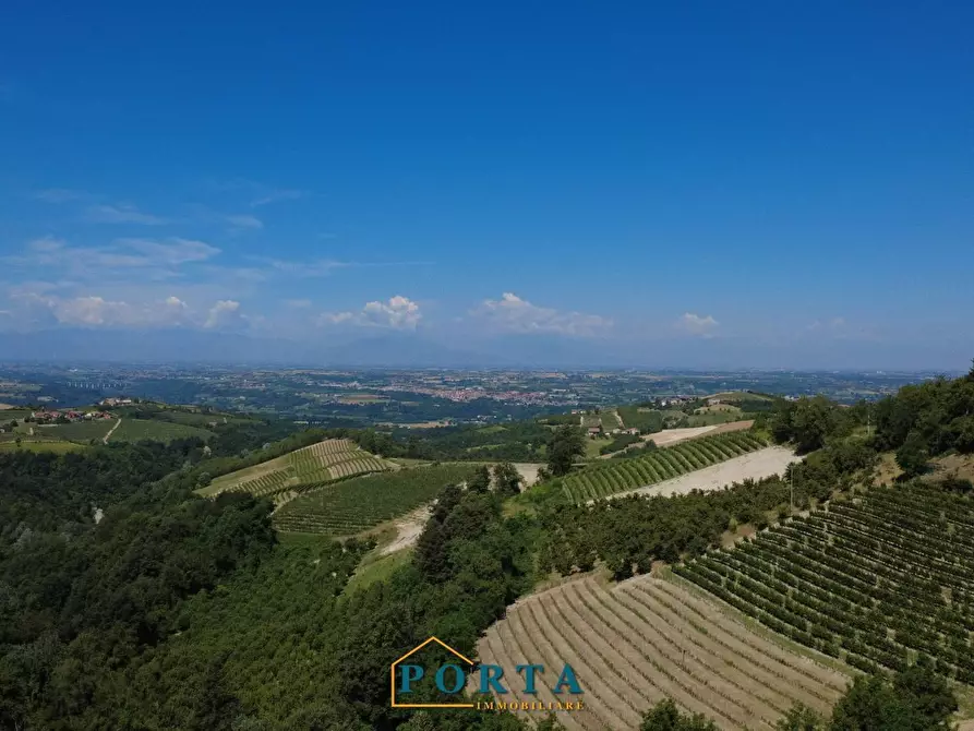 Immagine 6 di Casa indipendente in vendita  in Borgata Prà del Pozzo 8 a Barolo