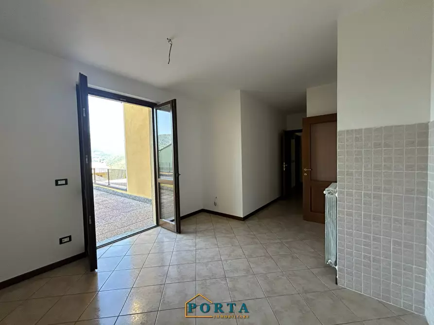Immagine 27 di Palazzo in vendita  in Via Carlevaris a Briaglia
