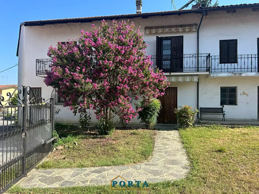 Immagine 7 di Casa indipendente in vendita  in Frazione Naviante 12 a Barolo