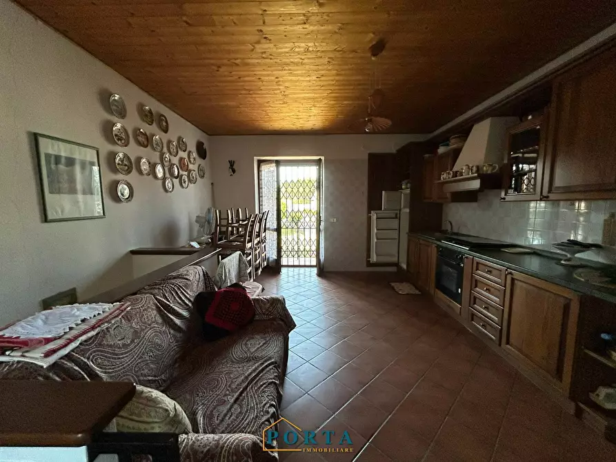 Immagine 10 di Casa indipendente in vendita  in Frazione Naviante 12 a Barolo