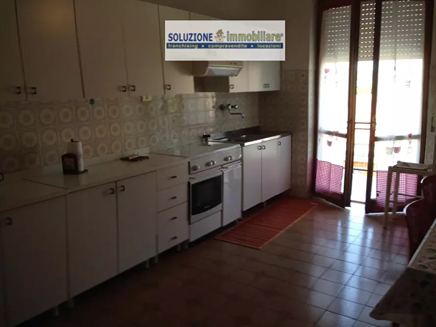 Immagine 10 di Casa semindipendente in affitto  in Viale B. Croce a Chieti