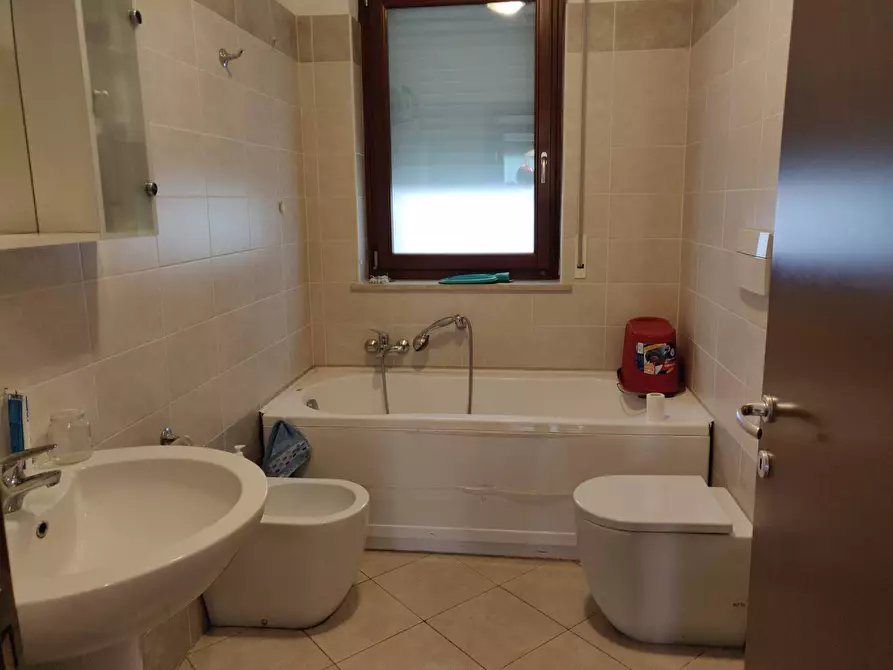Immagine 22 di Appartamento in affitto  in Via Algeri a Chieti