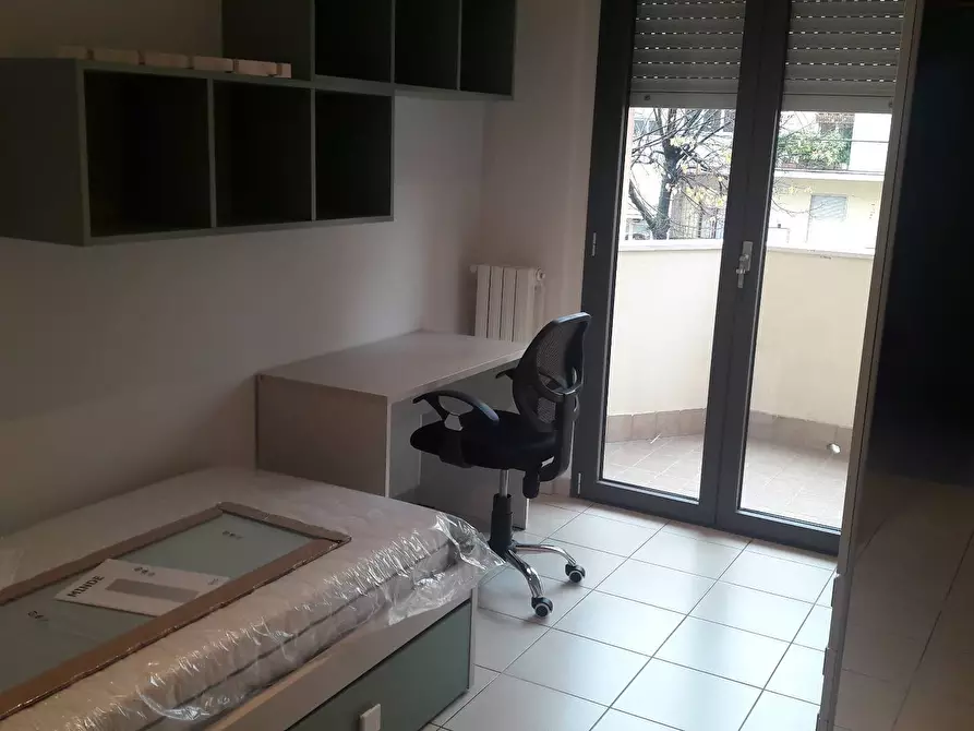 Immagine 1 di Casa semindipendente in affitto  in Viale B. Croce 515 a Chieti