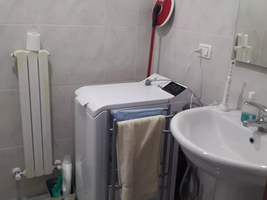 Immagine 18 di Casa semindipendente in affitto  in Via Molino a Chieti