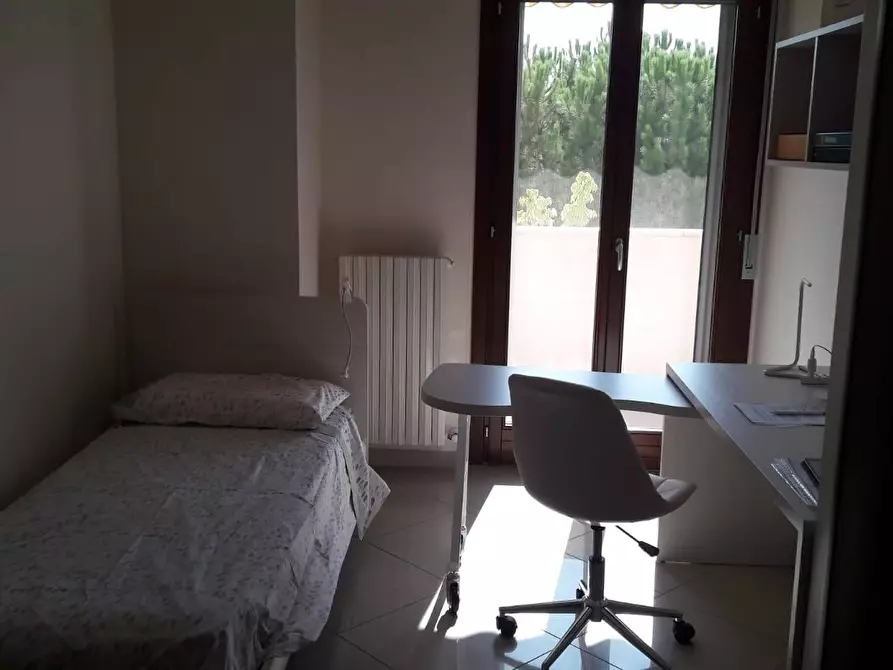 Immagine 8 di Casa semindipendente in affitto  in Via Molino a Chieti