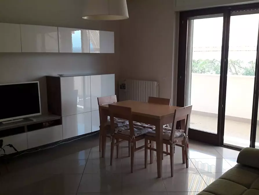 Immagine 13 di Casa semindipendente in affitto  in Via Molino a Chieti