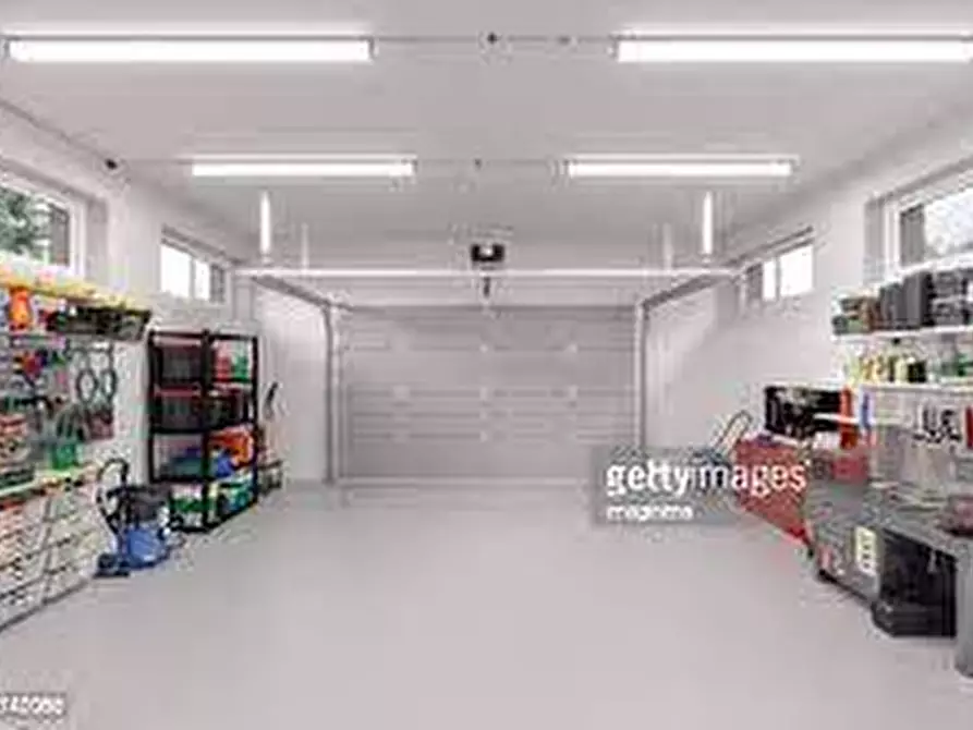 Immagine 8 di Box auto in affitto  in Via Papa Giovanni Paolo ii 130 a Chieti