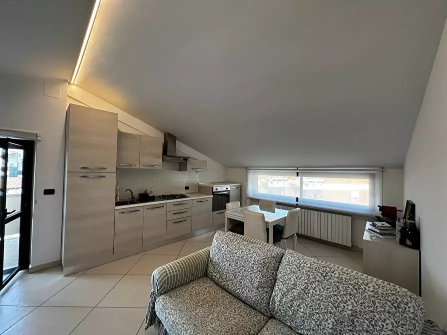 Immagine 2 di Appartamento in affitto  in Viale Abruzzo a Chieti