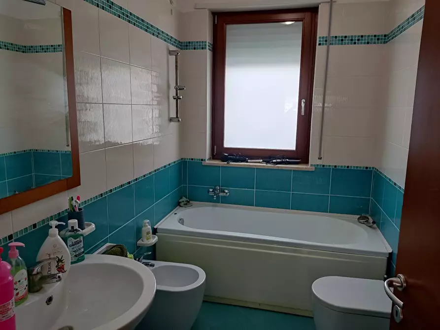 Immagine 10 di Casa semindipendente in affitto  in Via Beirut a Chieti