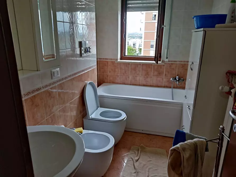 Immagine 14 di Casa semindipendente in affitto  in Via Papa Giovanni Paolo II a Chieti