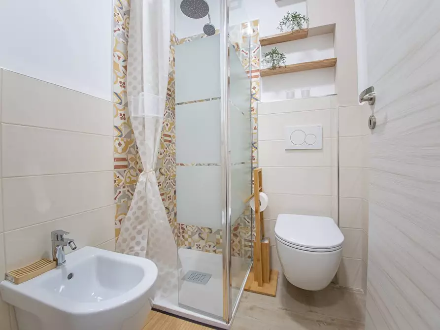 Immagine 10 di Villa in affitto  in Viale B. Croce 18 a Chieti