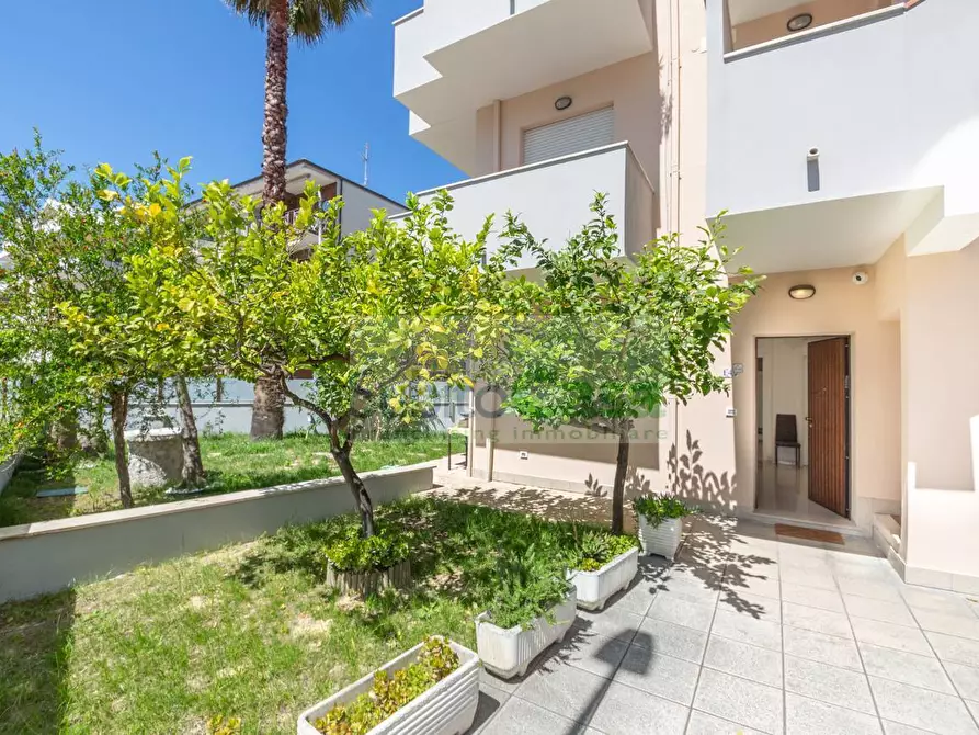 Immagine 8 di Appartamento in vendita  in Via Monte Corno 19 a Francavilla Al Mare