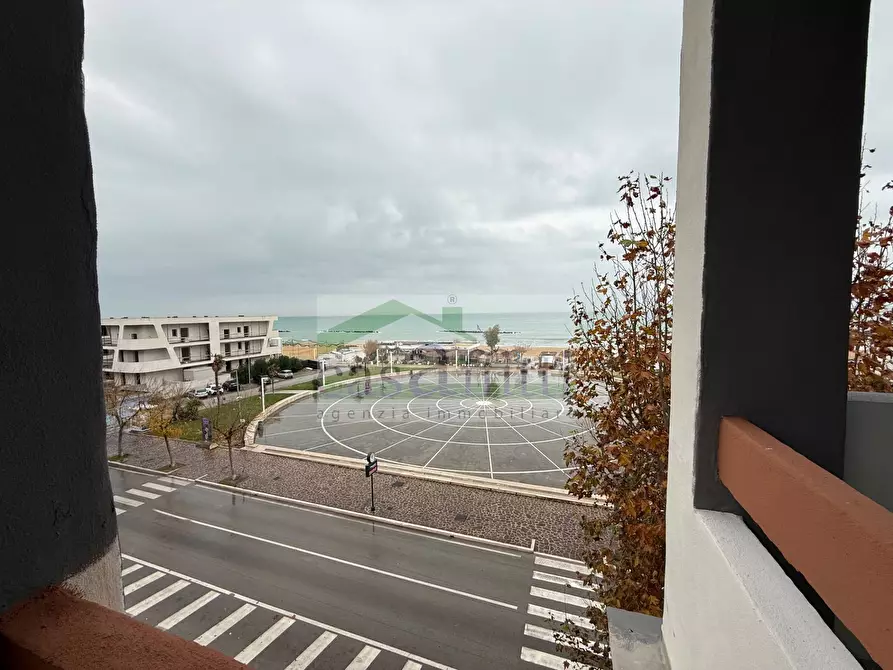 Immagine 18 di Appartamento in affitto  in Piazza Sant'Alfonso a Francavilla Al Mare