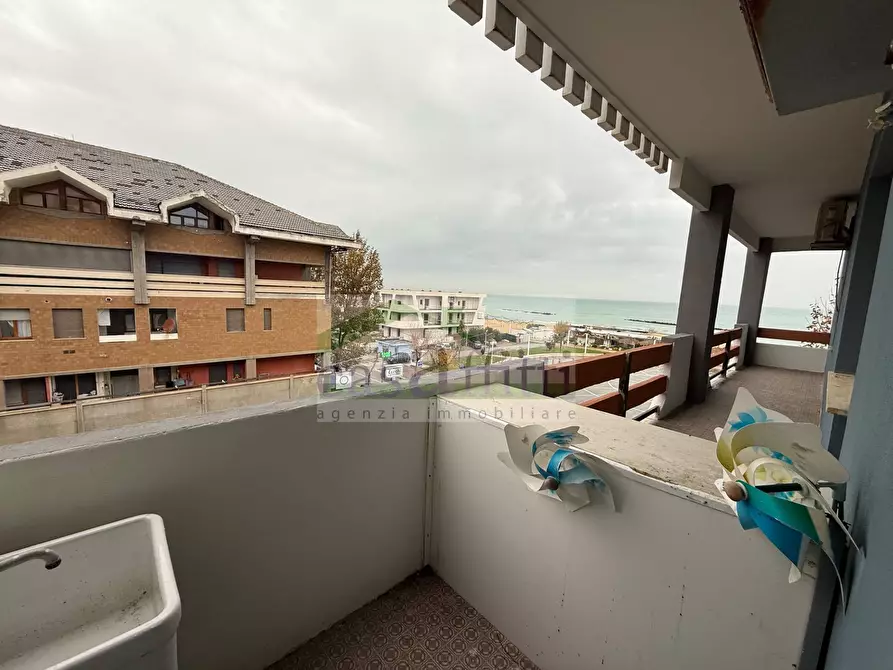 Immagine 22 di Appartamento in affitto  in Piazza Sant'Alfonso a Francavilla Al Mare