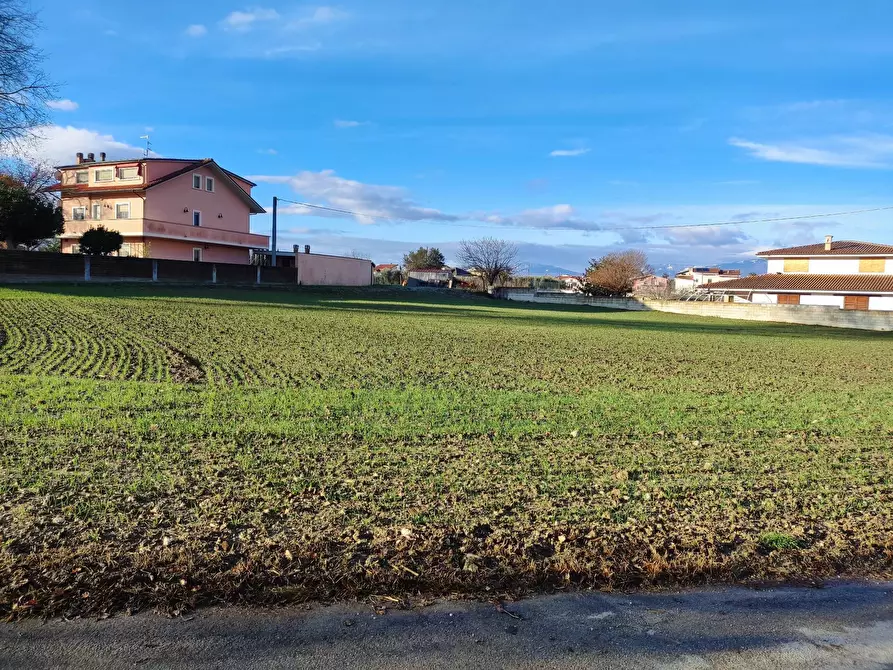 Immagine 2 di Terreno residenziale in vendita  a Cepagatti