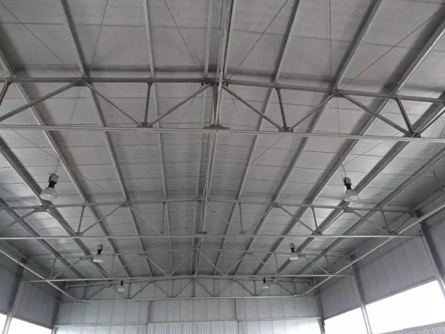 Immagine 13 di Capannone industriale in vendita  in Strada Provinciale 20 a Abbateggio