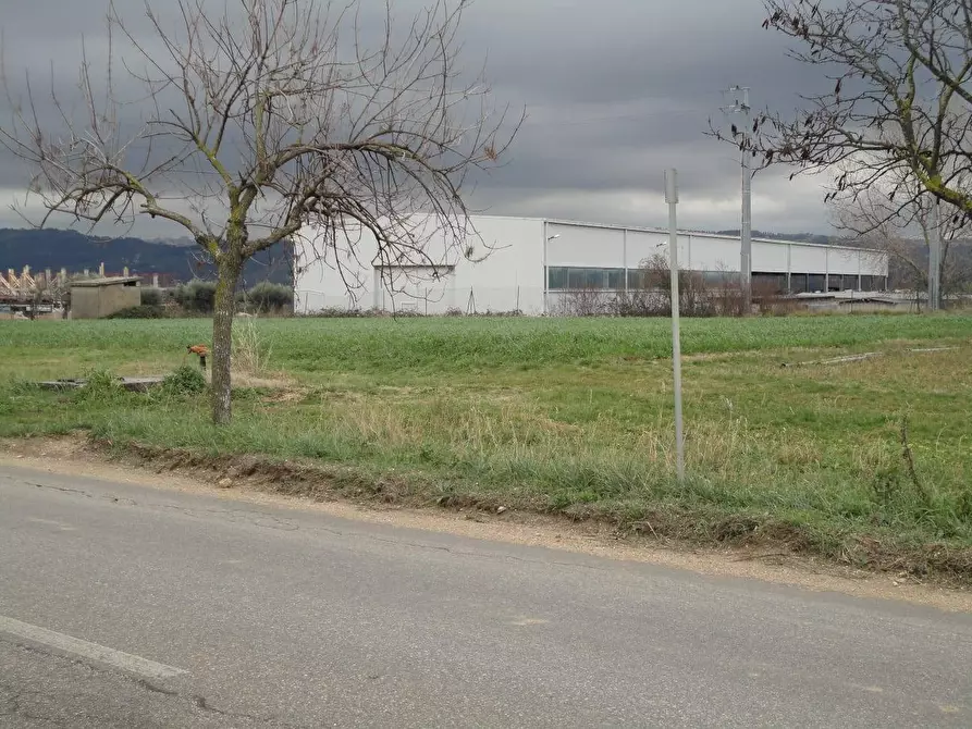 Immagine 9 di Capannone industriale in vendita  in Strada Provinciale 20 a Abbateggio