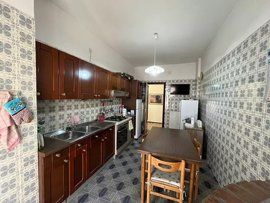 Immagine 3 di Appartamento in vendita  in Via Palena 1 a Chieti