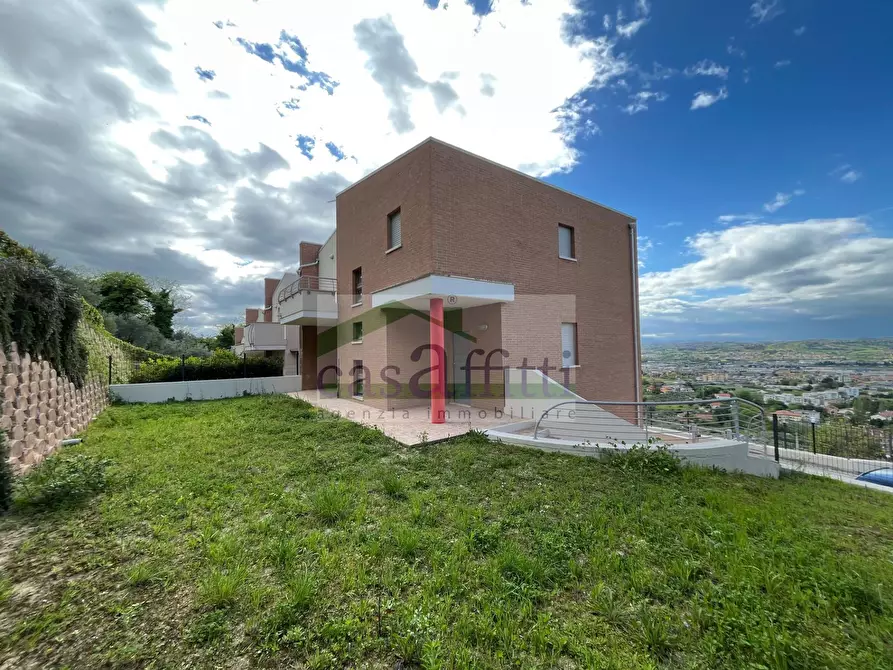 Immagine 1 di Villetta a schiera in vendita  in Via Belvedere 25 a Paglieta