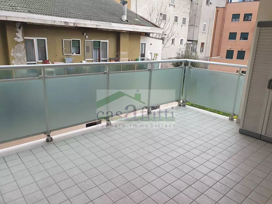 Immagine 13 di Appartamento in affitto  in Via De Virgilis a Chieti