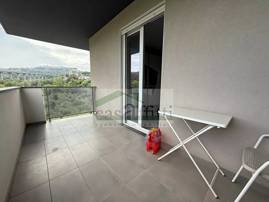 Immagine 13 di Appartamento in affitto  in Via Papa Giovanni Paolo 215 a Chieti