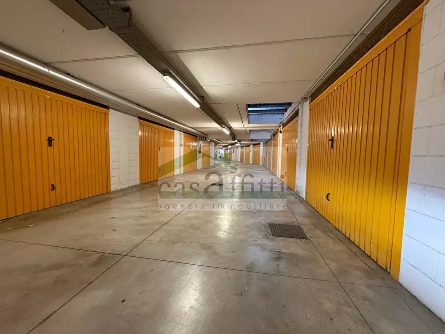 Immagine 10 di Box auto   in Viale Amendola a Paglieta