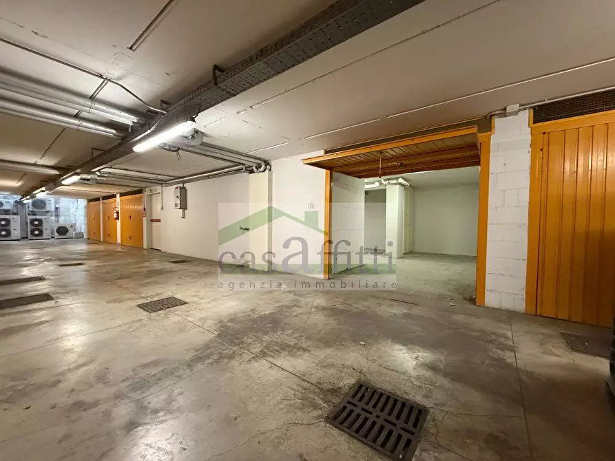 Immagine 2 di Box auto   in Viale Amendola a Paglieta