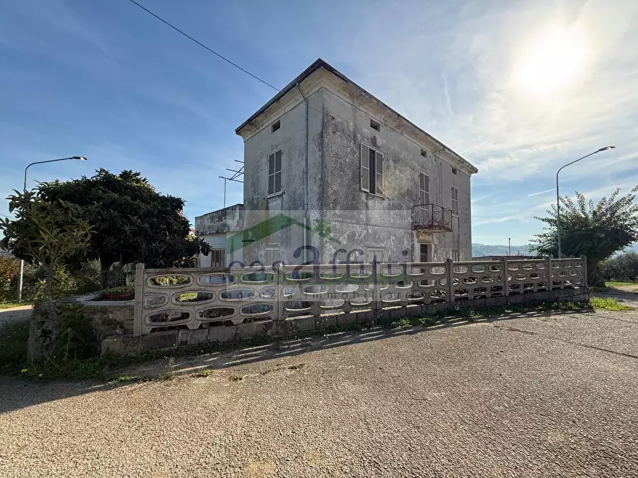 Immagine 3 di Casa indipendente in vendita  in Contrada Foreste 18 a Chieti