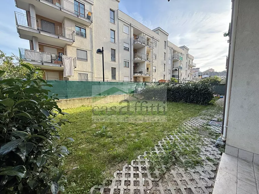 Immagine 4 di Appartamento in affitto  in Via Algeri a Chieti