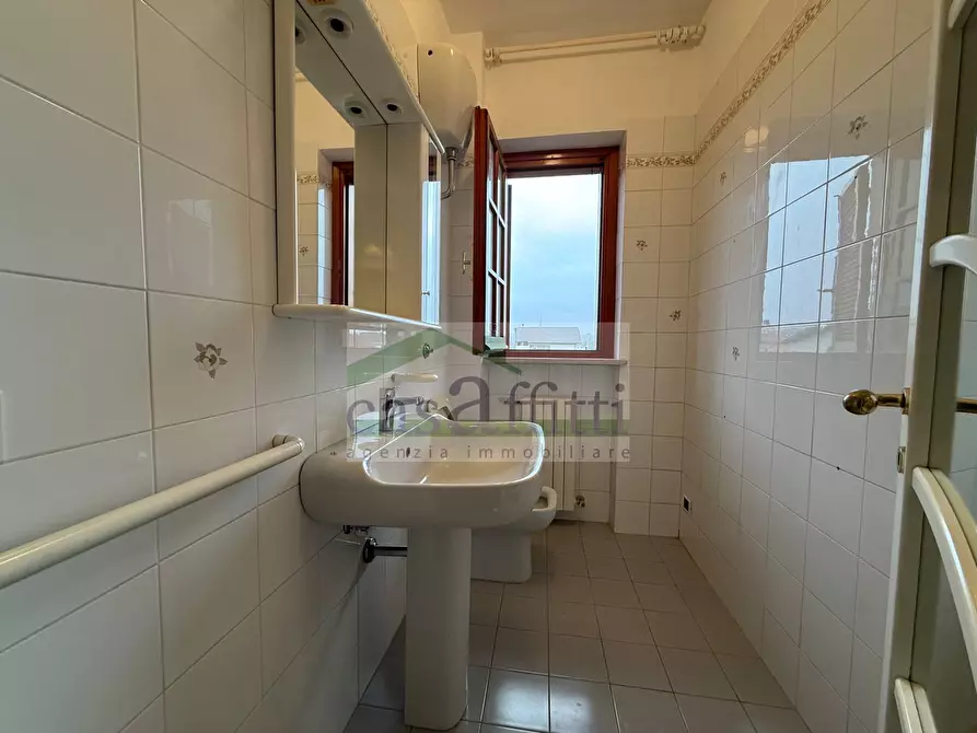 Immagine 7 di Appartamento in affitto  in Via Sinello a Chieti