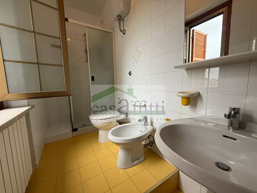 Immagine 37 di Appartamento in affitto  in Via Sinello a Chieti