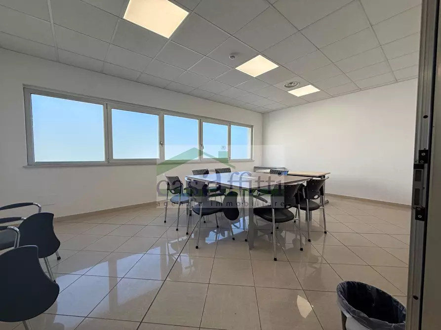 Immagine 6 di Ufficio in affitto  in Via Pietro Nenni a Chieti