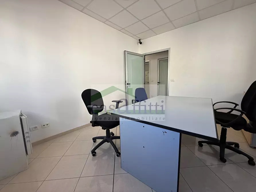 Immagine 18 di Ufficio in affitto  in Via Pietro Nenni a Chieti